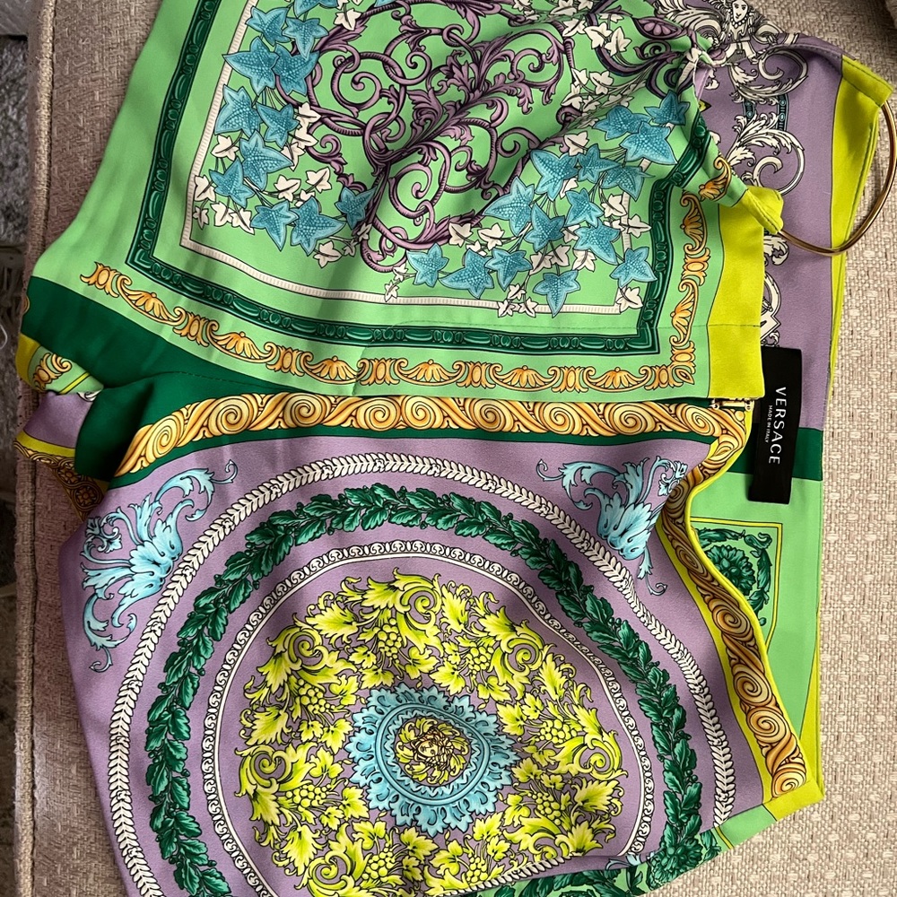 Versace shorts Women 100% Authentic